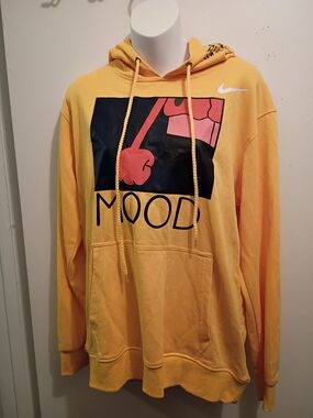 Nike Men's Yellow Bart Simpson 'Mood' Graphic Hoodie